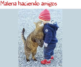 Malena haciendo amigos Malena haciendo amigos