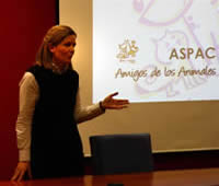 .. ofreciendo charlas .. ofreciendo charlas