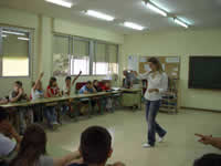 .. en las escuelas .. en las escuelas